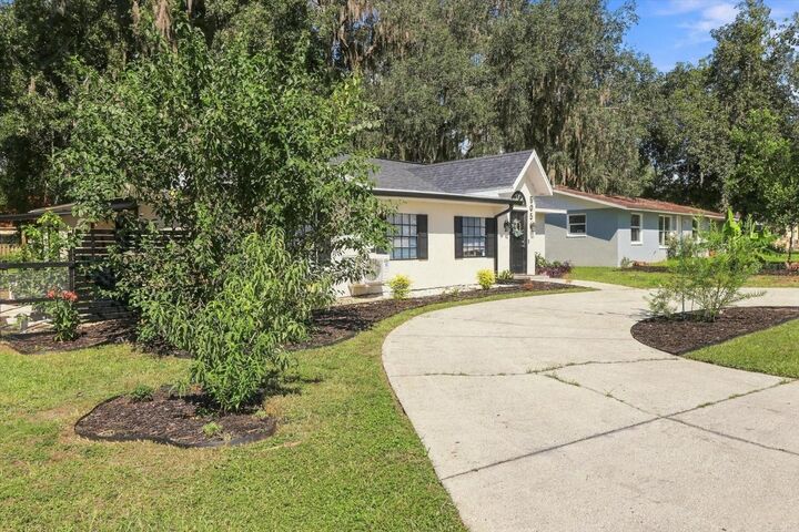 Property Photo:  505 Hickory Road  FL 34450 