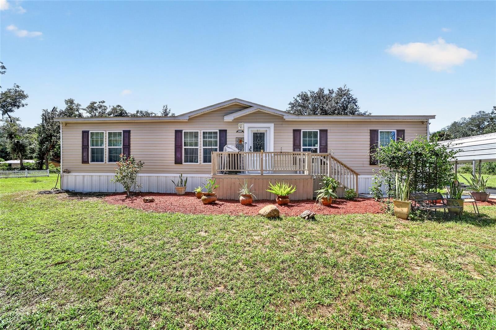 Property Photo: 36628 Orange Street FL 34788