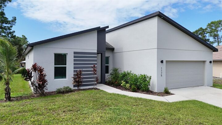 Property Photo: 1175 E Hallmark Boulevard FL 34288