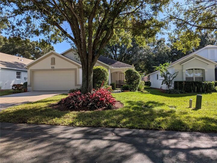 Property Photo:  3805 Doune Way  FL 34711 