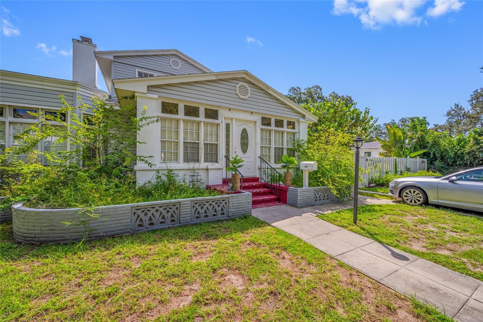 Property Photo: 1225 11 Street N FL 33705