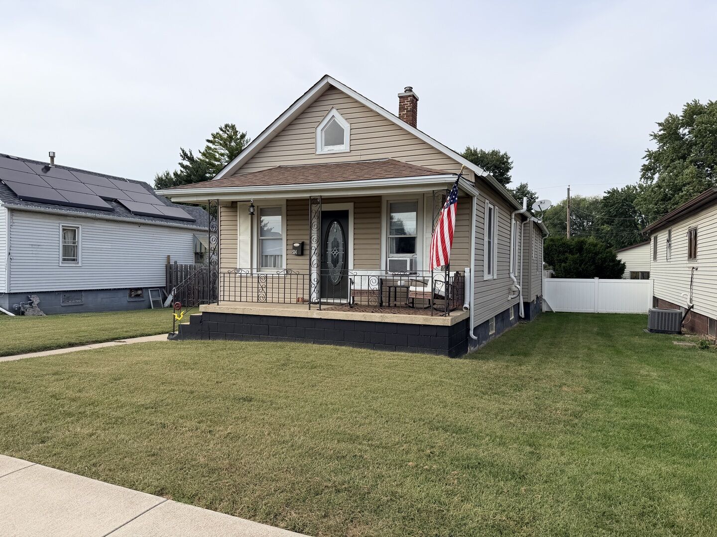 Property Photo: 514 W Erie Street IL 61362