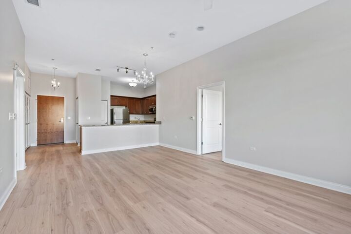 Property Photo: 850 Village Center Drive 419 IL 60527