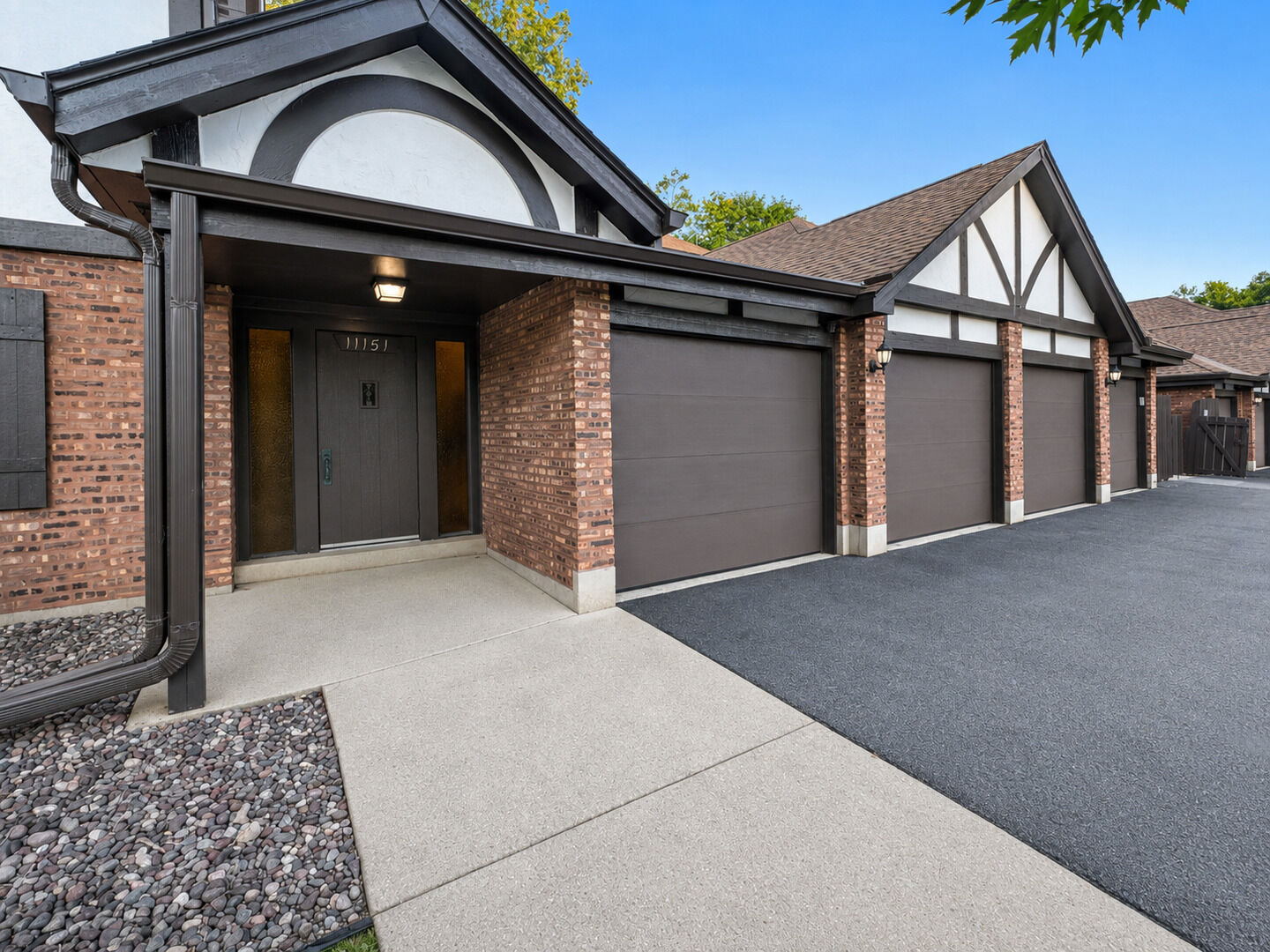 Property Photo:  11151 Cottonwood Drive 19C  IL 60465 
