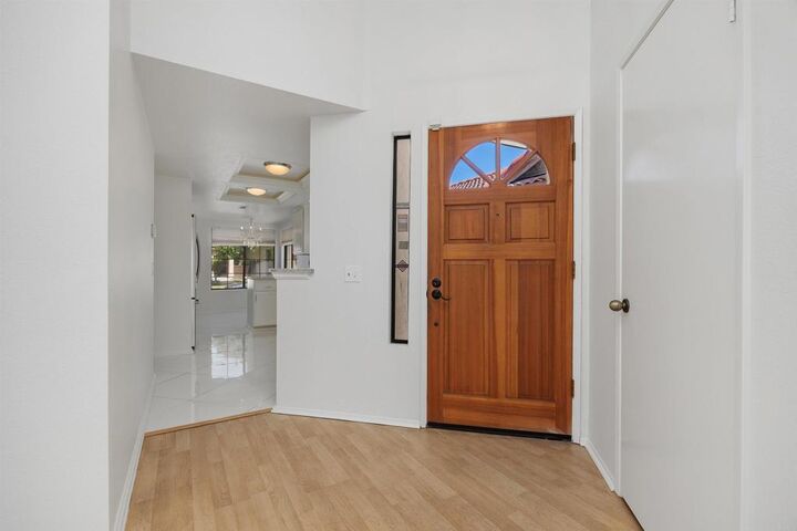 Property Photo: 12012 Caminito Ryone CA 92128