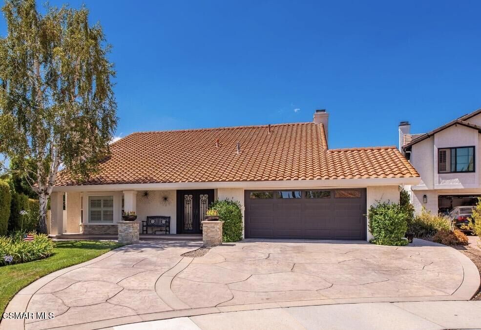Property Photo:  29005 Tackaberry Court  CA 91301 