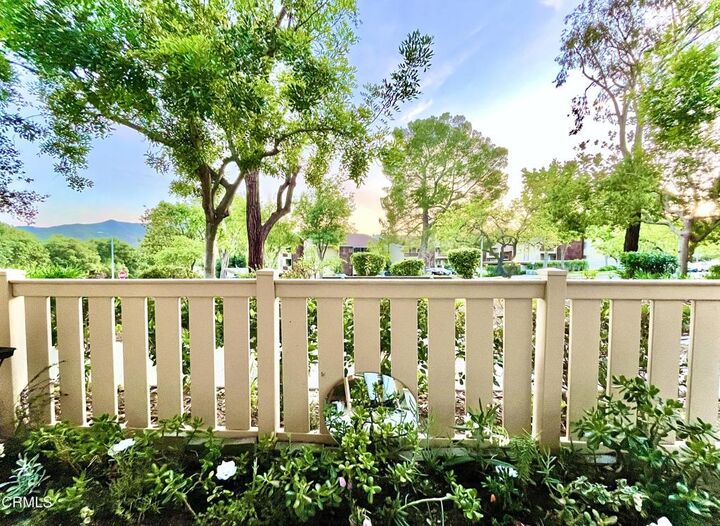 Property Photo:  751 Birchpark Circle 102  CA 91360 