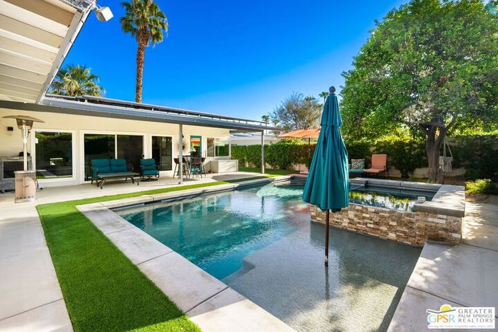 Property Photo:  74367 Parosella Street  CA 92260 