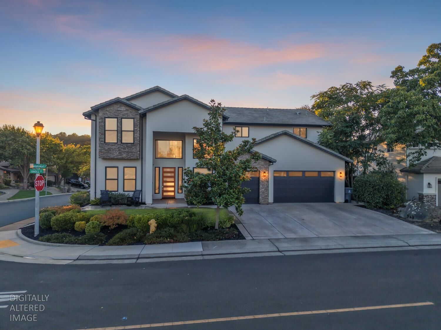 Property Photo:  2501 Knoll Court  CA 95765 