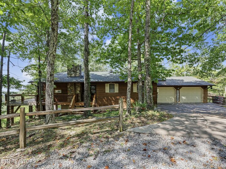 Property Photo:  1001 Old Laurel Lane  TN 37876 