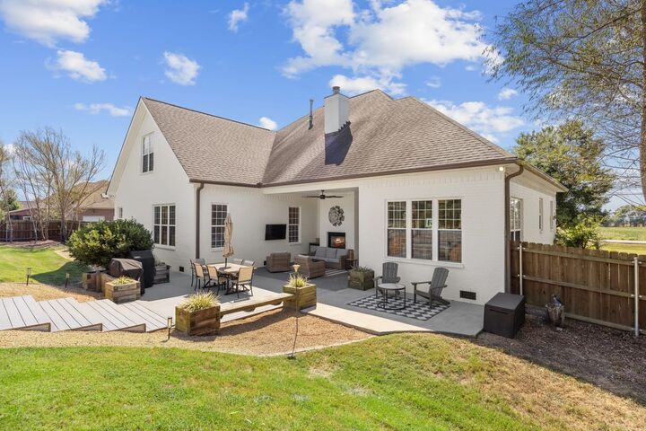 Property Photo:  2792 Thompson Station Rd E  TN 37179 