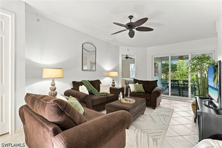 Property Photo:  4705 Hawks Nest Way 102  FL 34114 