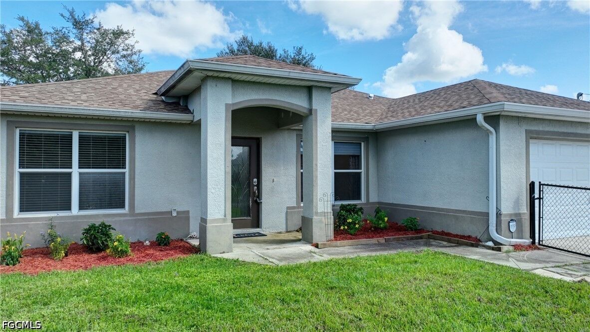 Property Photo: 3020 62nd Street W FL 33971