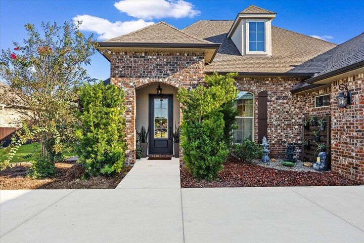 Property Photo:  1519 Sabal Palm Drive  FL 32563 