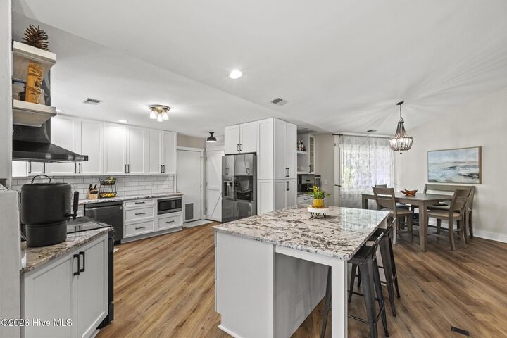 Property Photo: 216 Hickory Lane NC 28443