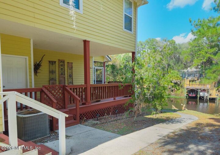 Property Photo:  295 Maxwell Drive  FL 32193 