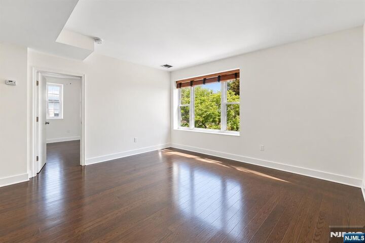 Property Photo:  941 Boulevard 3C  NJ 07086 