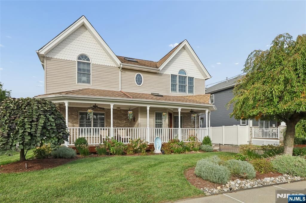 Property Photo: 599 Oak Avenue NJ 07663