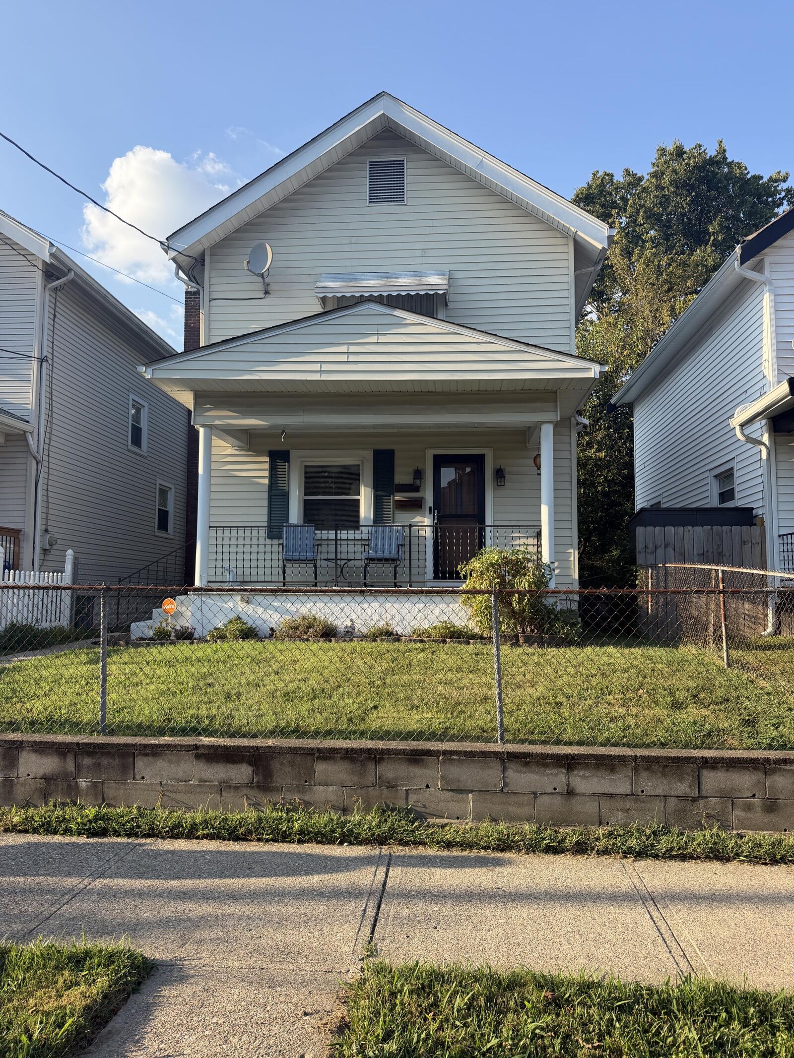 Property Photo:  118 Daniels Street  KY 41015 