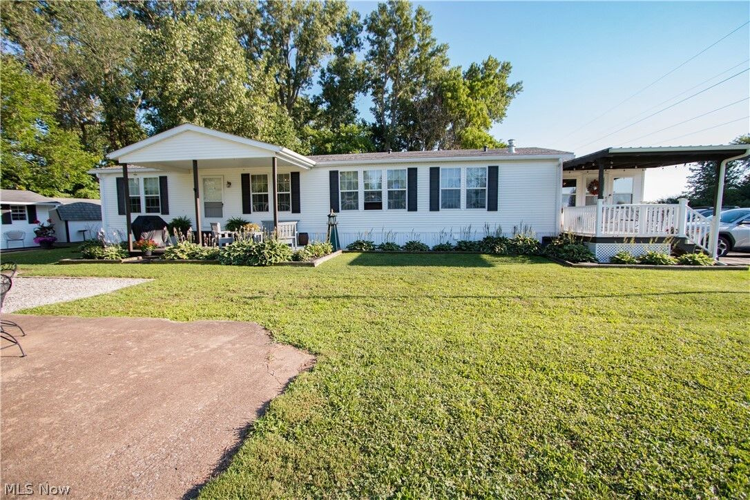 Property Photo:  2614 Tiffin Avenue 89  OH 44870 