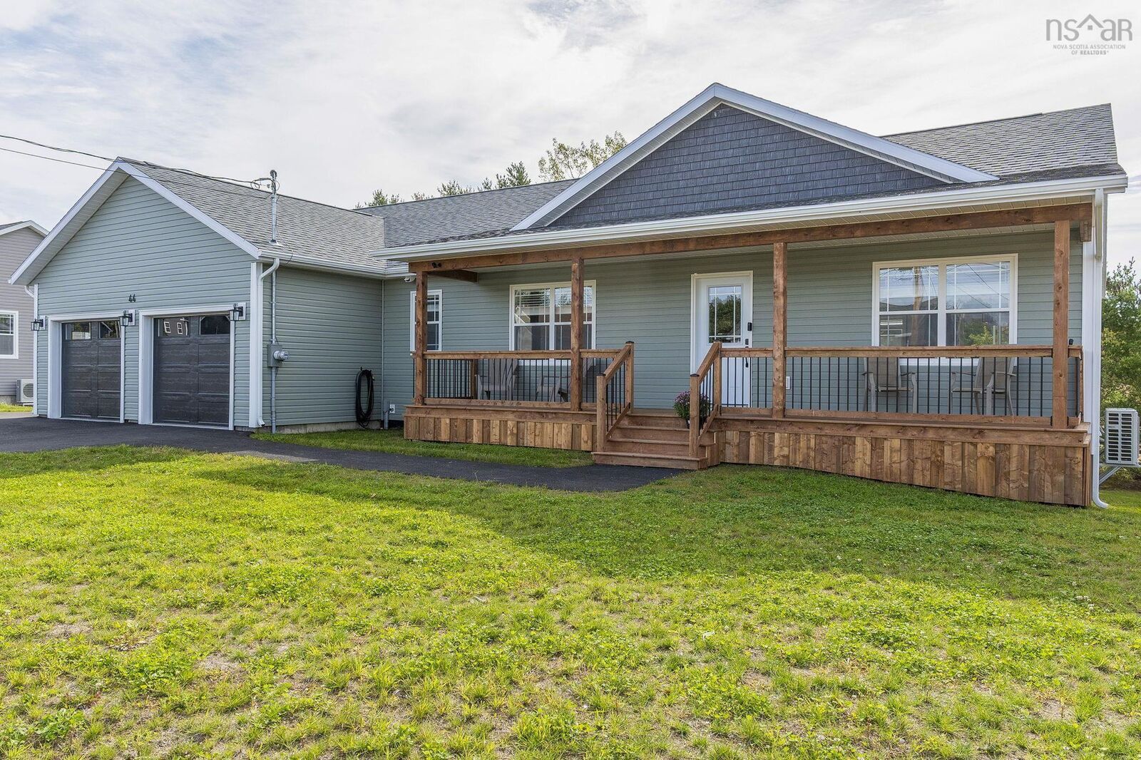 Property Photo:  44 Acorn Lane  NS B0P 1R0 