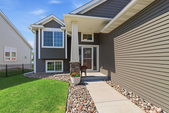 Property Photo:  2802 213th Street W  MN 55024 