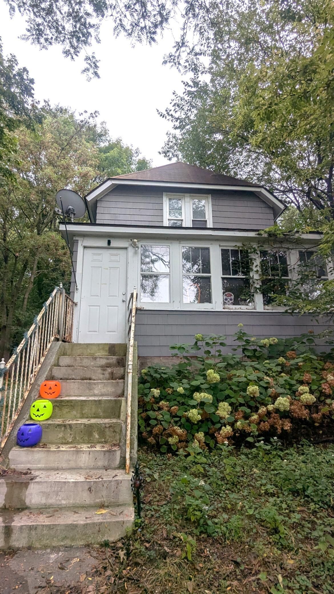 Property Photo:  1621 Concord Street N  MN 55075 