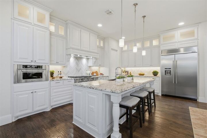 Property Photo: 1201 Waterton Drive TX 75078