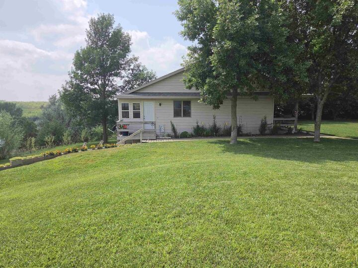 Property Photo: 33795 Grouse Ave IA 51108