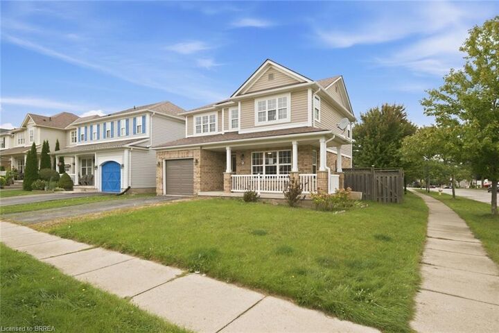 Property Photo: 90 Osborn Avenue ON N3T 6R3