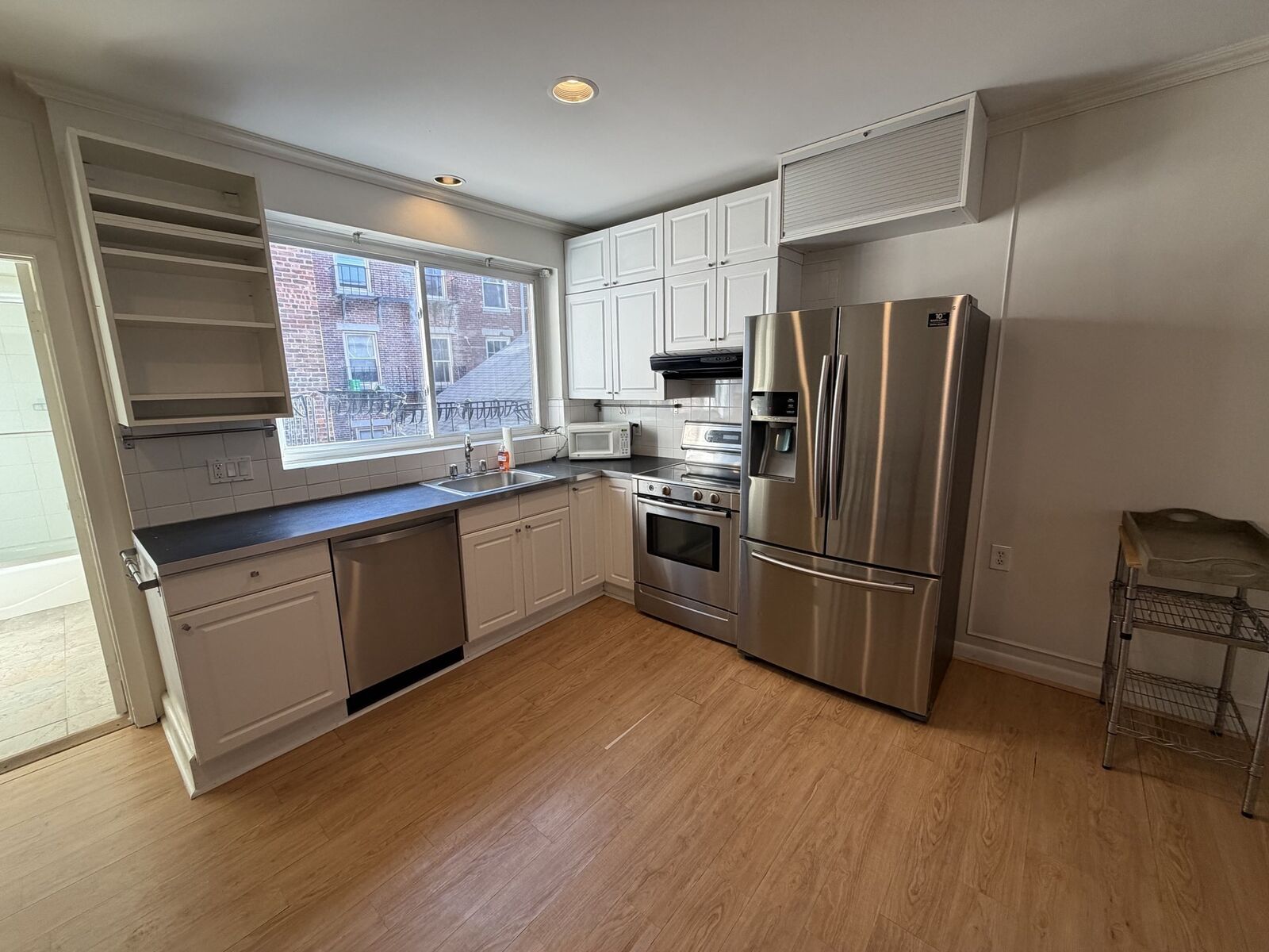 Property Photo:  19 Salutation Street 32  MA 02109 