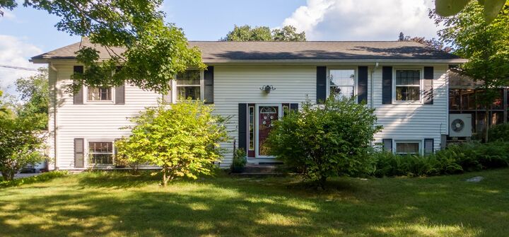 Property Photo:  1 Corttiss Rd  CT 06255 
