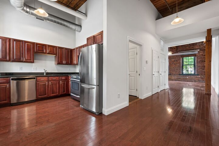 Property Photo:  25 Pond St 106  MA 01913 