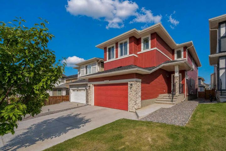 Property Photo:  118 Ambleside Heath NW  AB T3P 1S4 