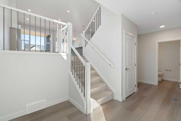 Property Photo:  125 Southborough Common  AB T4C 2P5 