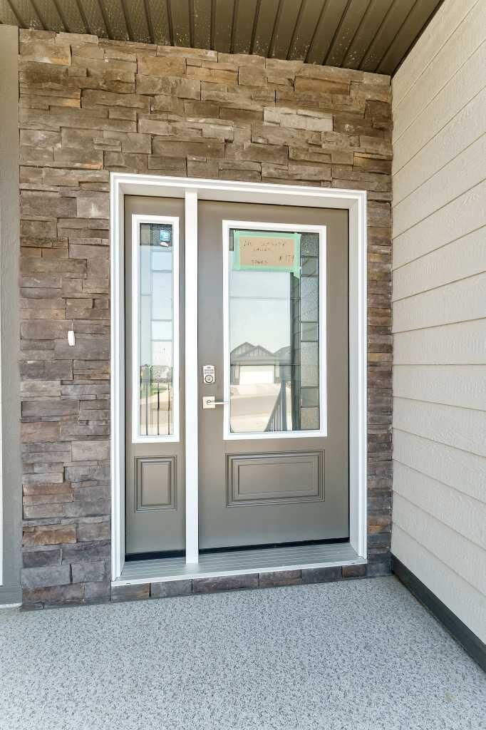 Property Photo:  179 Sierra Road NW  AB T1B 0R6 