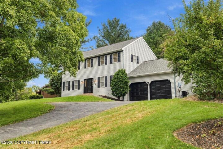 Property Photo:  39 Brookwood Drive  PA 17543 