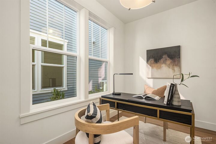 Property Photo:  12523 NE 94th Street  WA 98033 