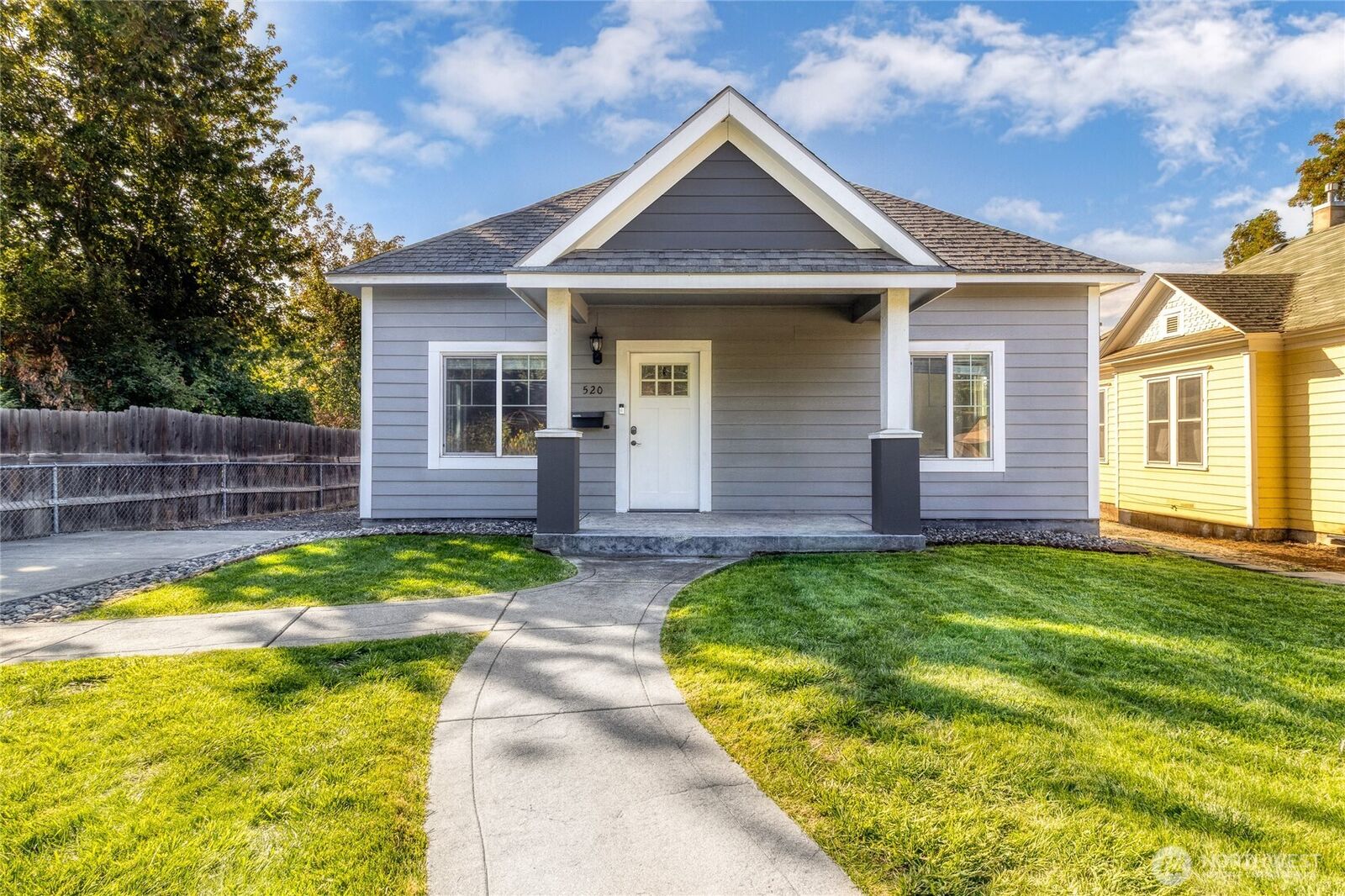Property Photo: 520 Bryant Avenue WA 99362