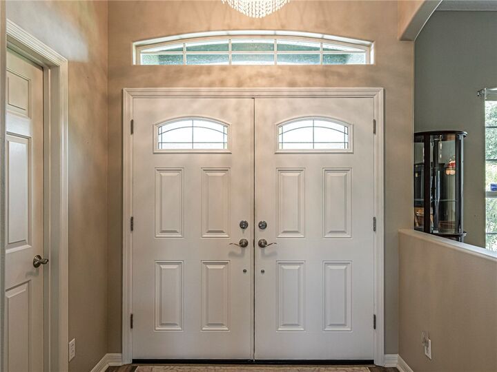 Property Photo: 7926 102nd Avenue FL 32967