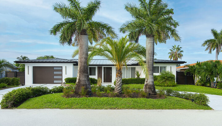 Property Photo:  2537 SE 10th Court  FL 33062 