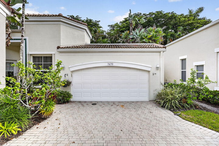 Property Photo:  7670 Jasmine Court  FL 33412 