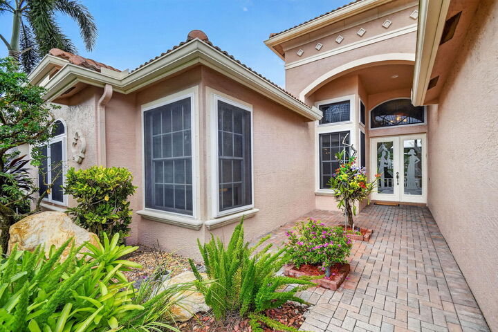 Property Photo: 7485 Carmela Way FL 33446
