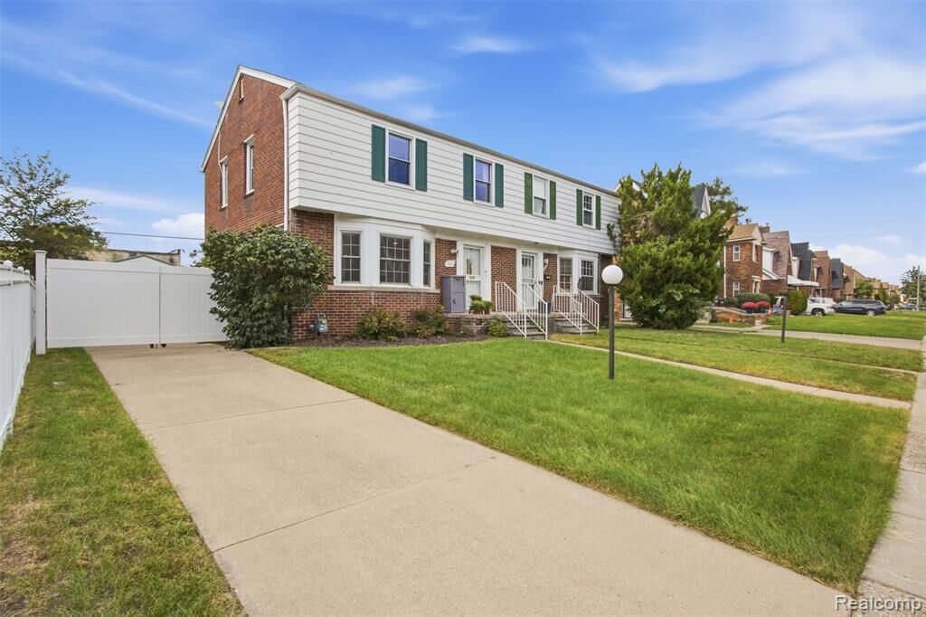 Property Photo:  17337 Kentucky Street  MI 48221 