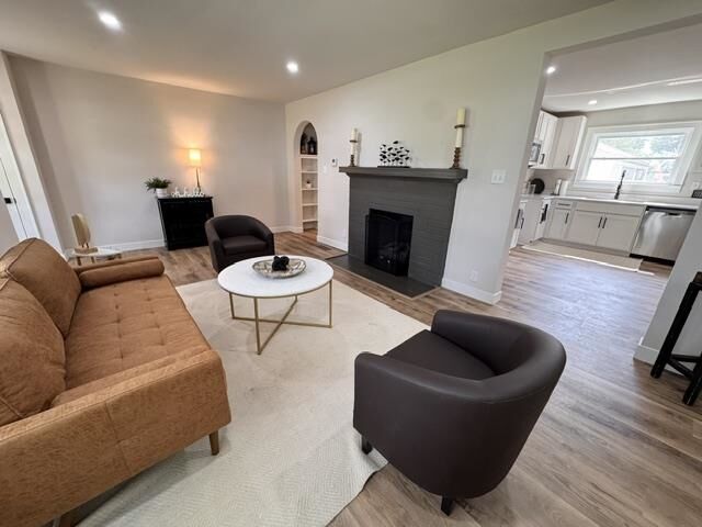 Property Photo: 1101 Sylvan Nook Dr IN 47374