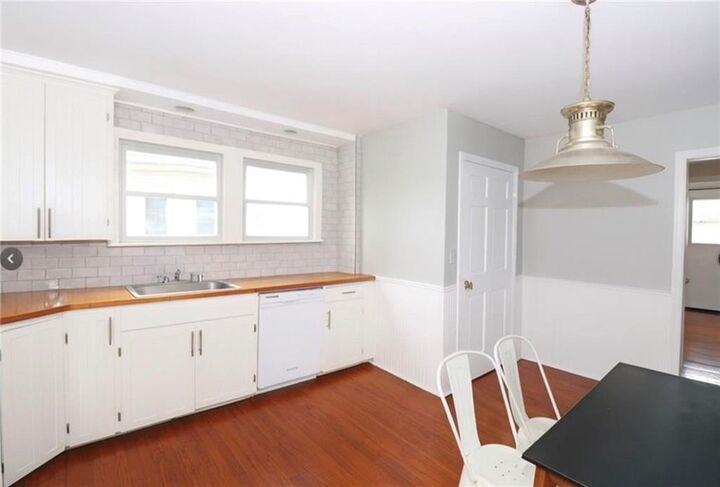 Property Photo:  51 Gibbs Avenue  RI 02840 