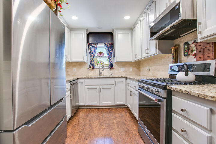 Property Photo:  2206 W Concho Avenue  TX 76901 