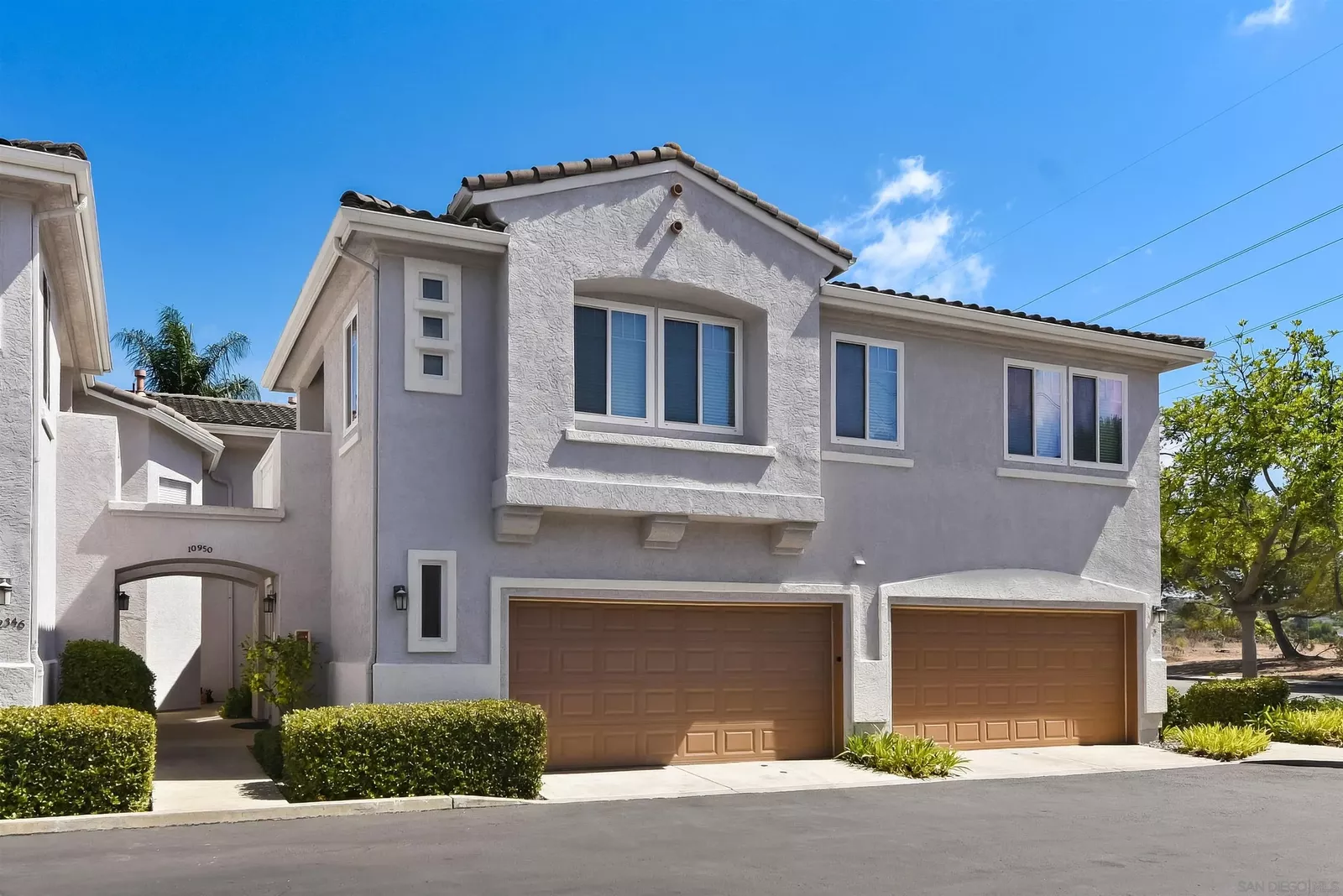 Property Photo:  10950 Ivy Hill Dr 4  CA 92131 