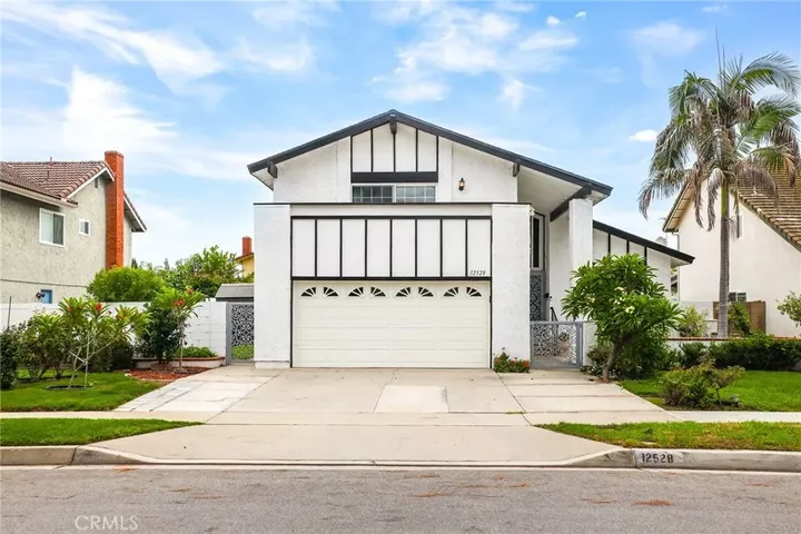 Property Photo: 12528 Yosemite CA 90703