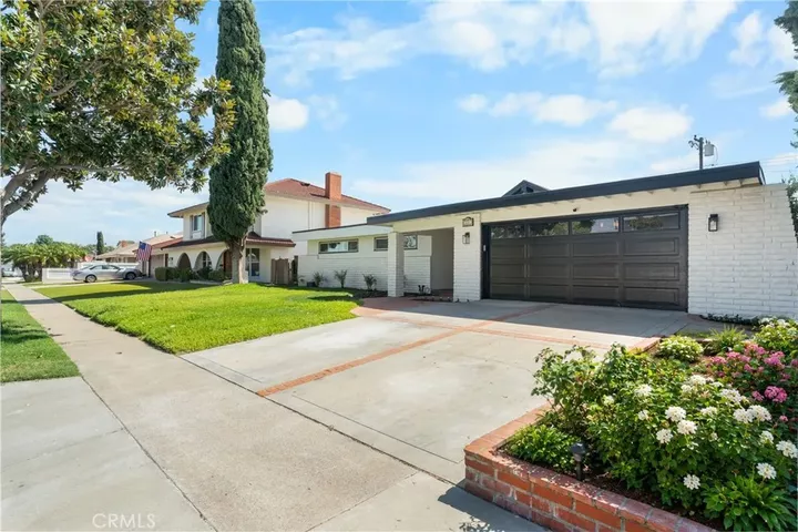 Property Photo:  606 Tangier Avenue  CA 92870 